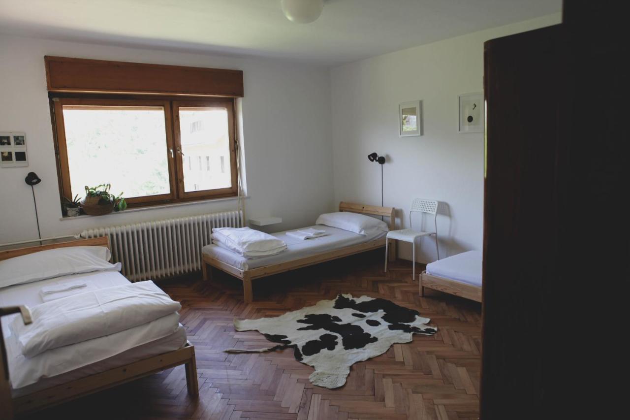 Apartamento Kmetija Pecnik Prevalje Exterior foto