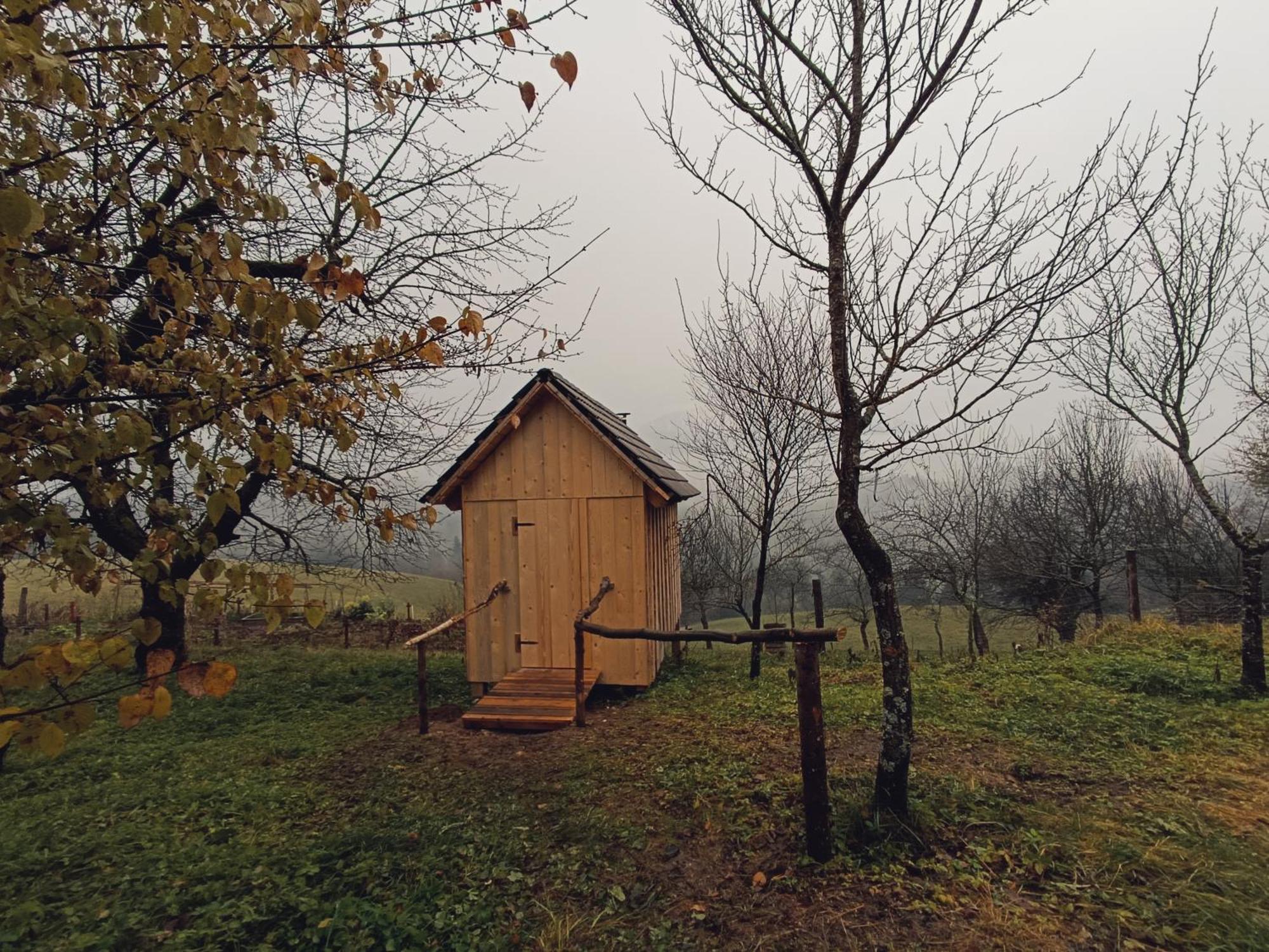 Apartamento Kmetija Pecnik Prevalje Exterior foto